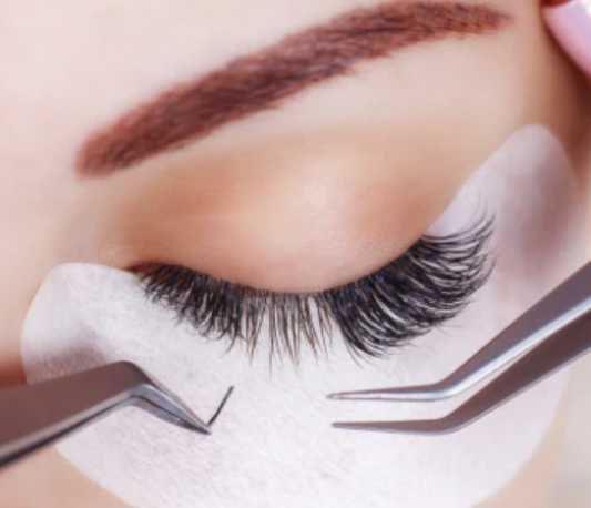 Lash Extension Training